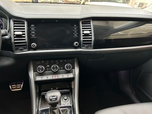 Skoda Kodiaq L&K 2.0 TDI DSG 4x4 AHK Navi Kamera ACC