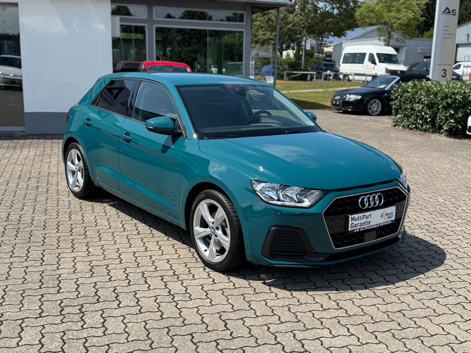 Audi A1 Sportback 35 TFSI advanced S-tronic - Samsaru's Car Outlet