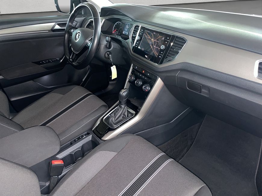 Volkswagen T-Roc 1.5 TSI Style - Samsaru's Car Outlet