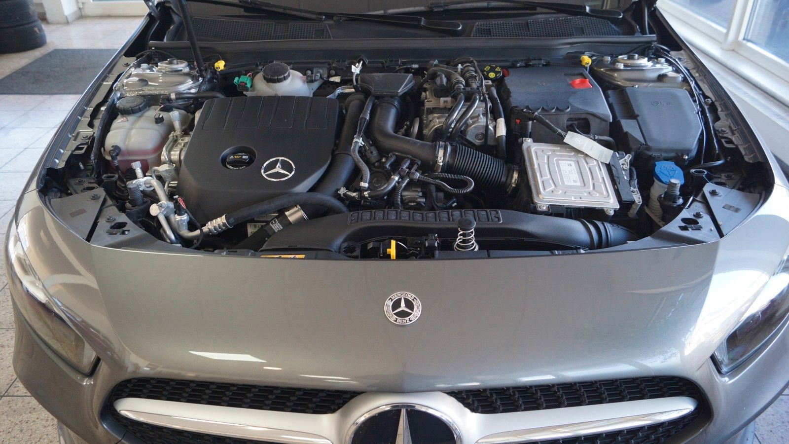 Mercedes-Benz A -Klasse A 250 e - Samsaru's Car Outlet
