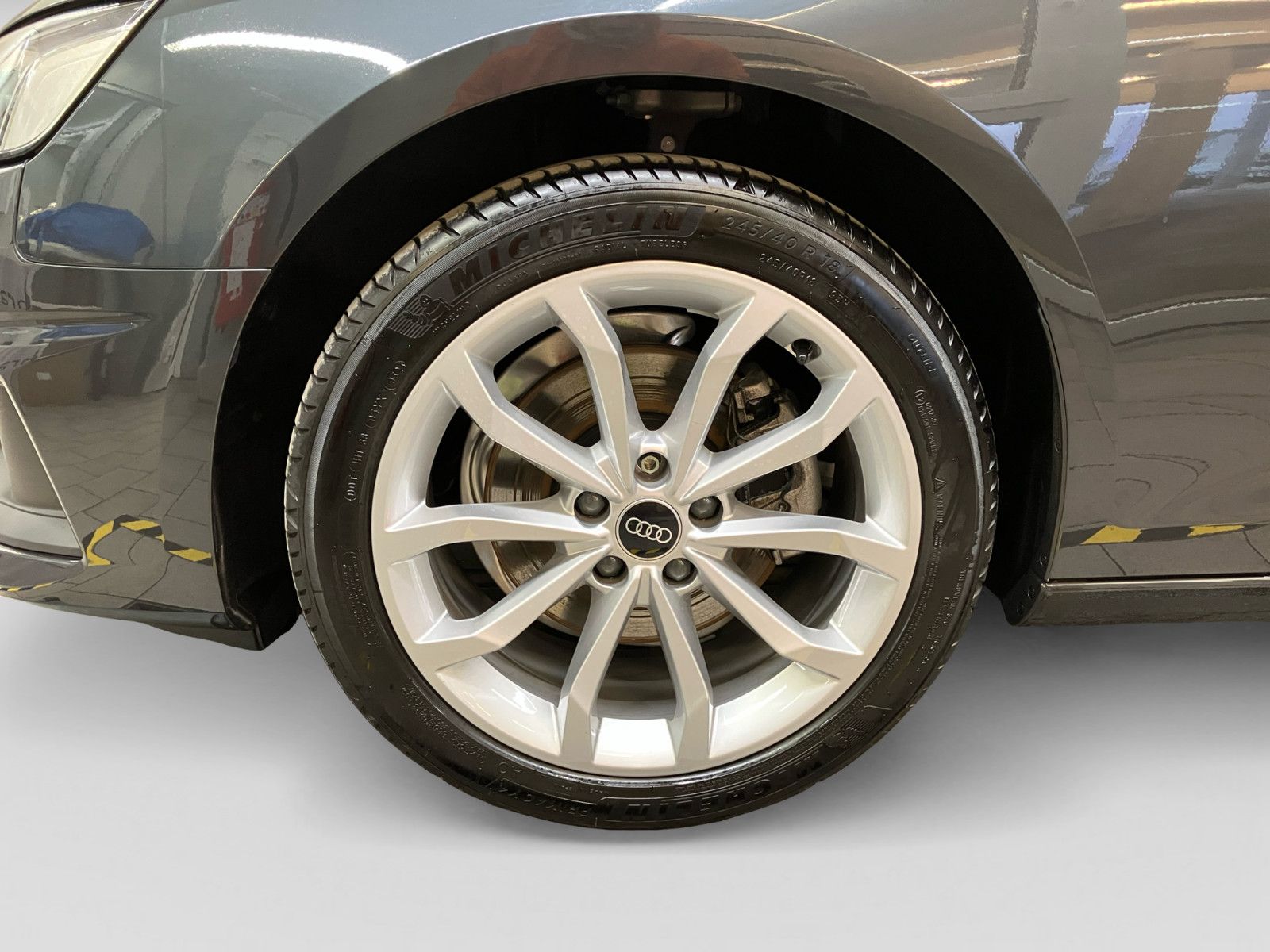 Audi A4 Avant 35 TDI S tronic - Samsaru's Car Outlet