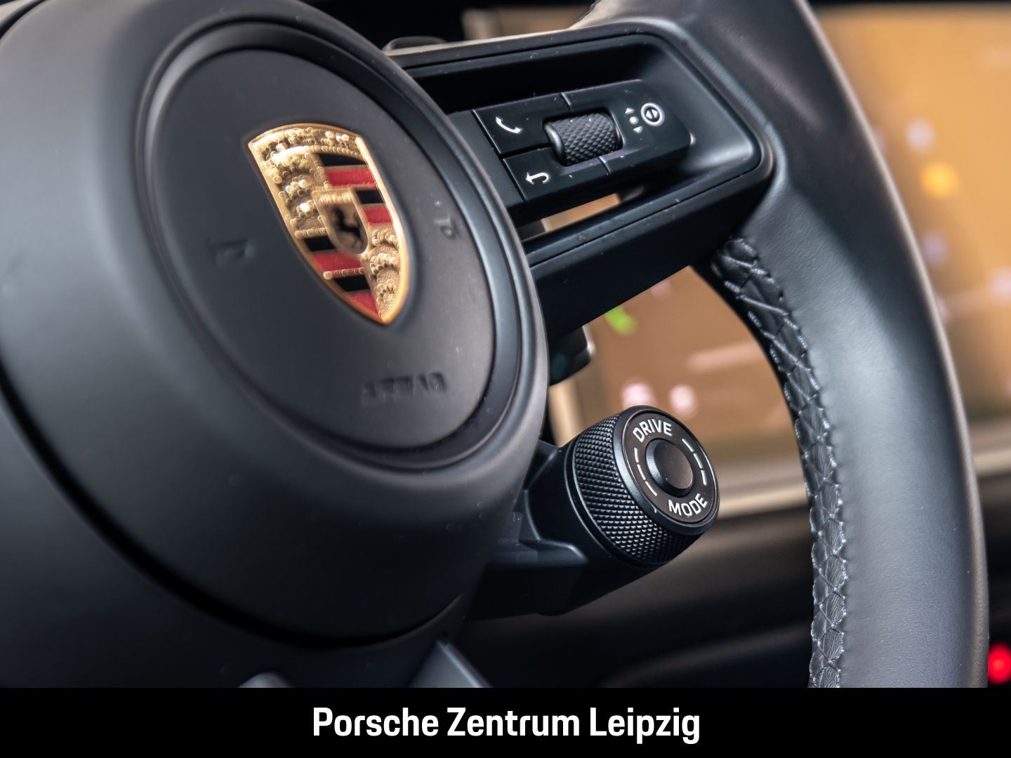 Porsche Cayenne S E-Hybrid Massage Sportabgas Inno HUD