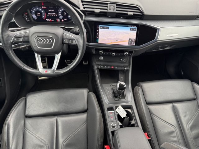 Audi Q3 40 TFSI quattro S-line - Samsaru's Car Outlet