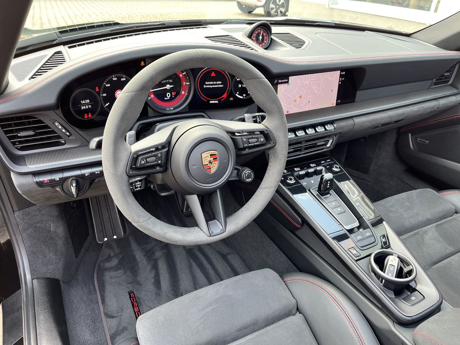 Porsche 911 Targa 4 GTS *Lift*Matrix*ACC*18-Wege*Bose*