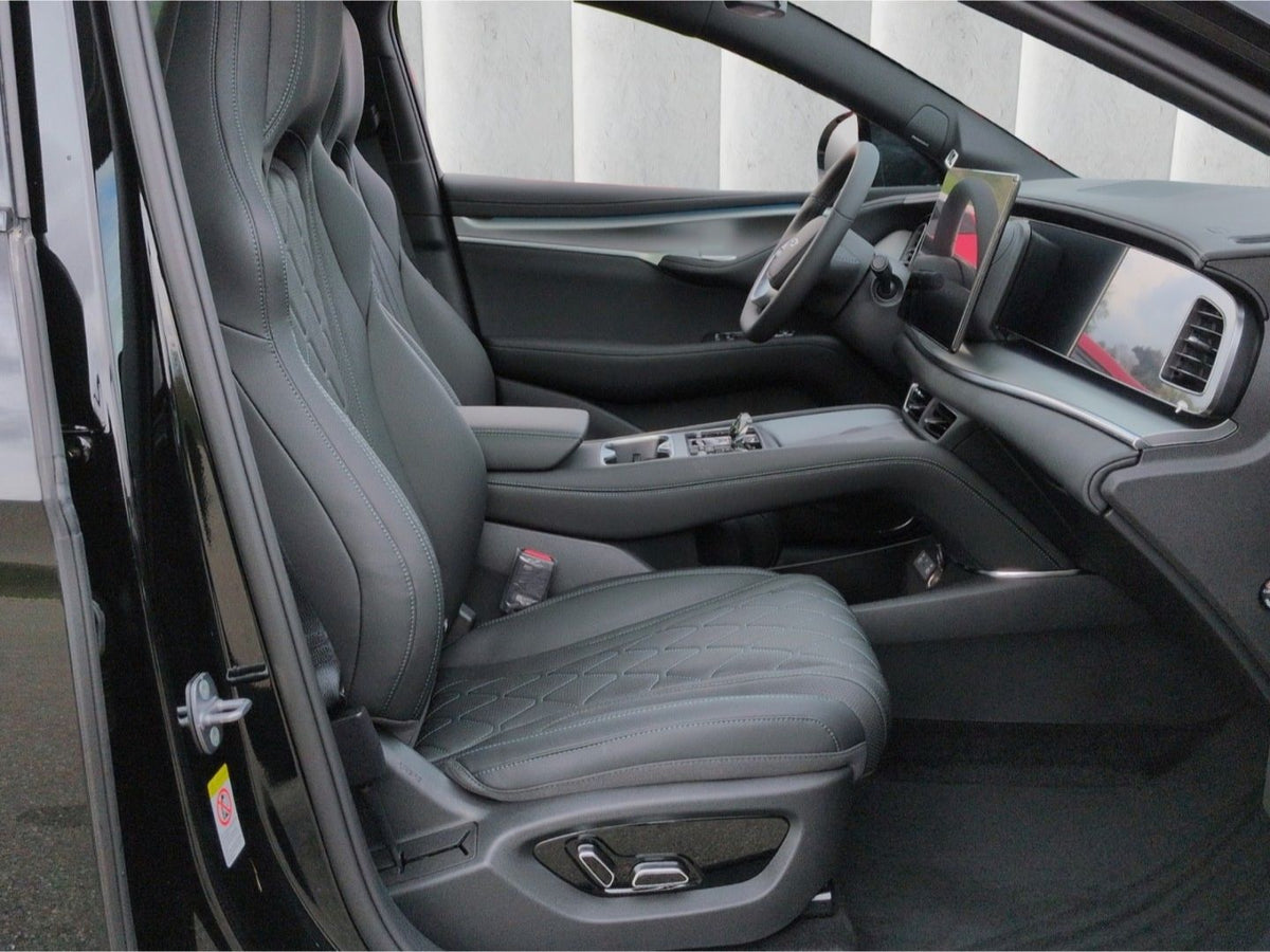 BYD Sealion 7
