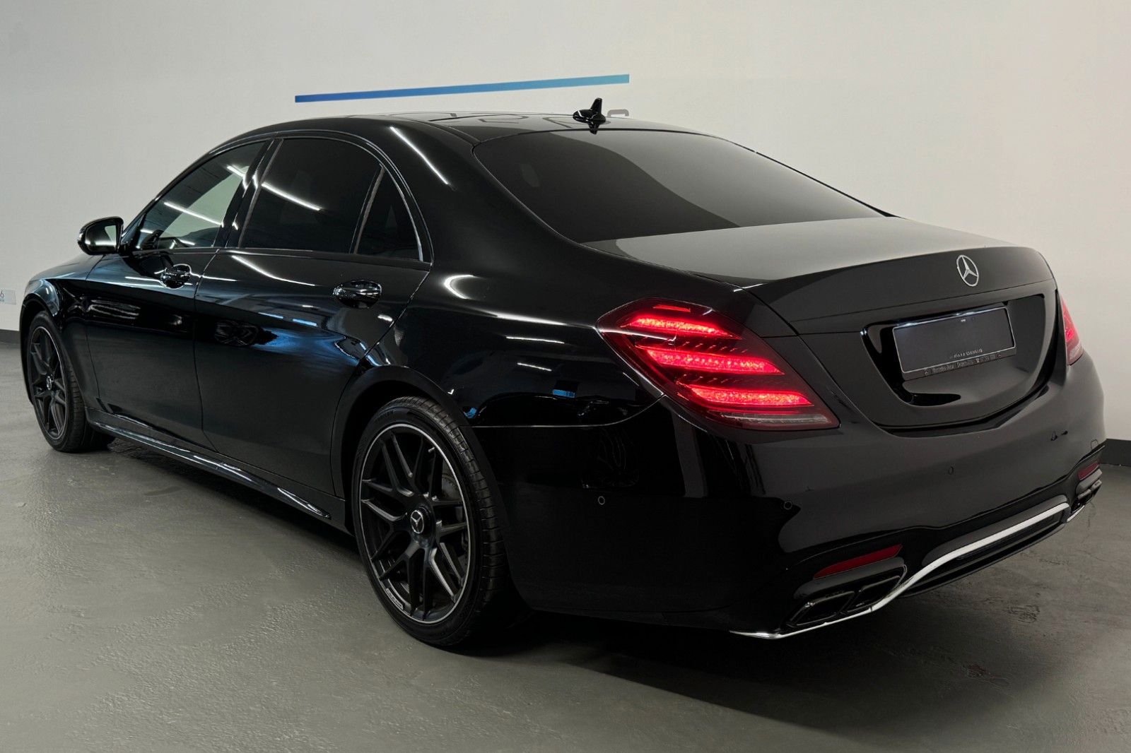 Mercedes-Benz S 350 d 4Matic - Samsaru's Car Outlet