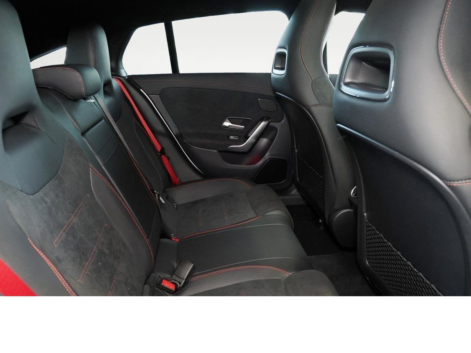 Mercedes-Benz CLA 35 AMG 4M - Samsaru's Car Outlet