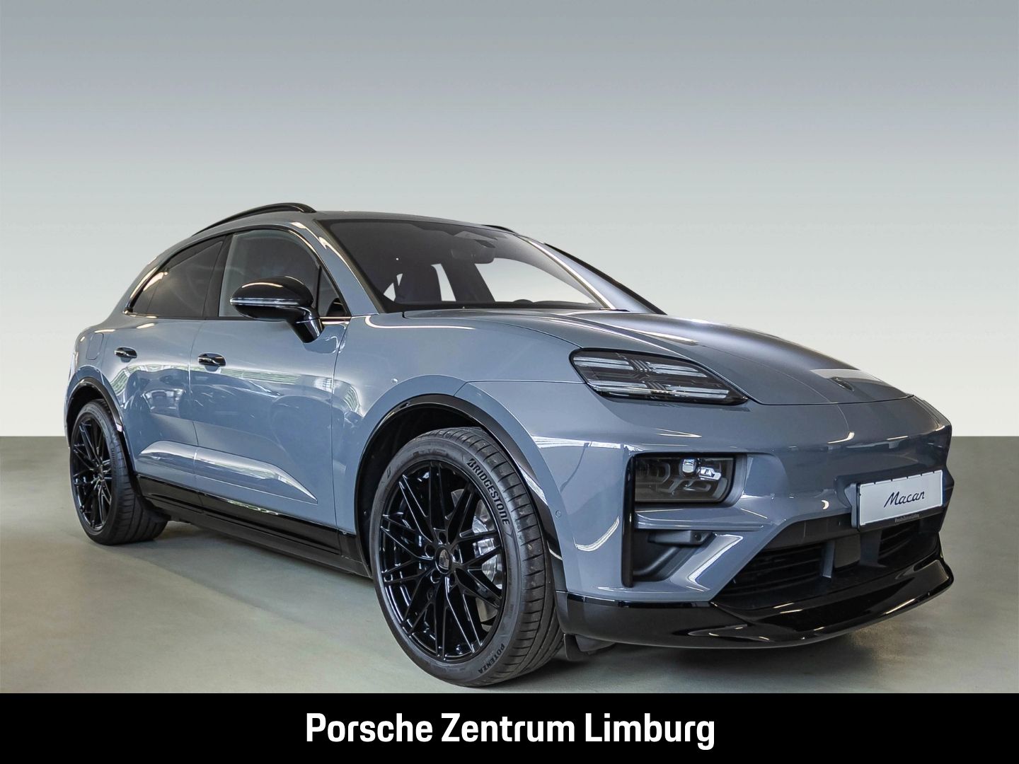 Porsche Macan Turbo BOSE Panoramadach Luftfederung LED