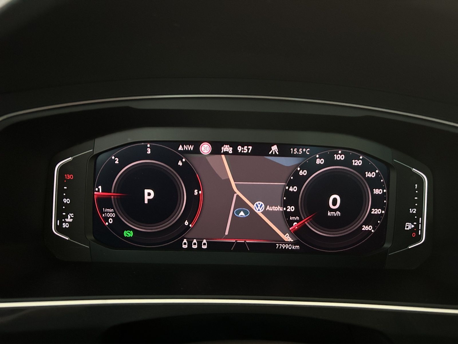 Volkswagen Tiguan TDI Elegance DSG 4M Matrix Navi ACC AHK S