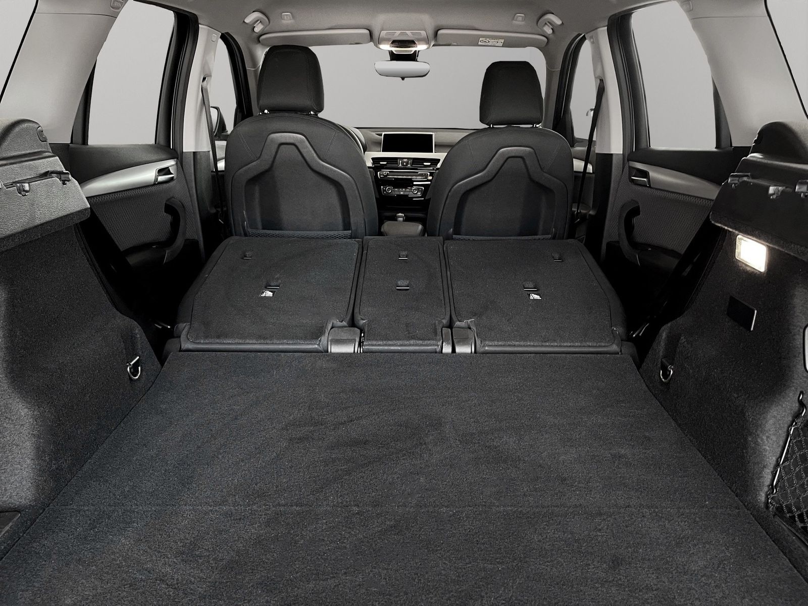 BMW X1 xDrive25e - Samsaru's Car Outlet