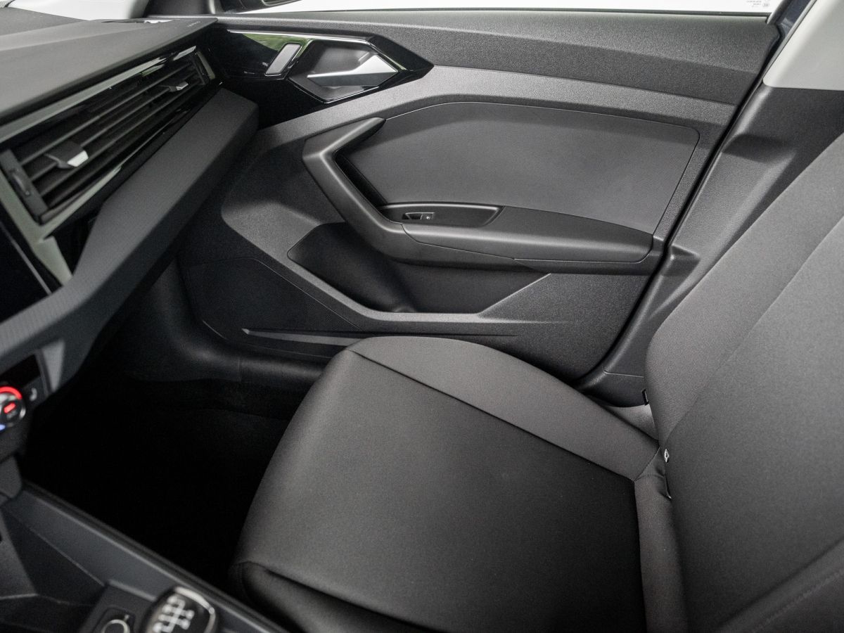 Audi A1 Sportback 25 TFSI - Samsaru's Car Outlet