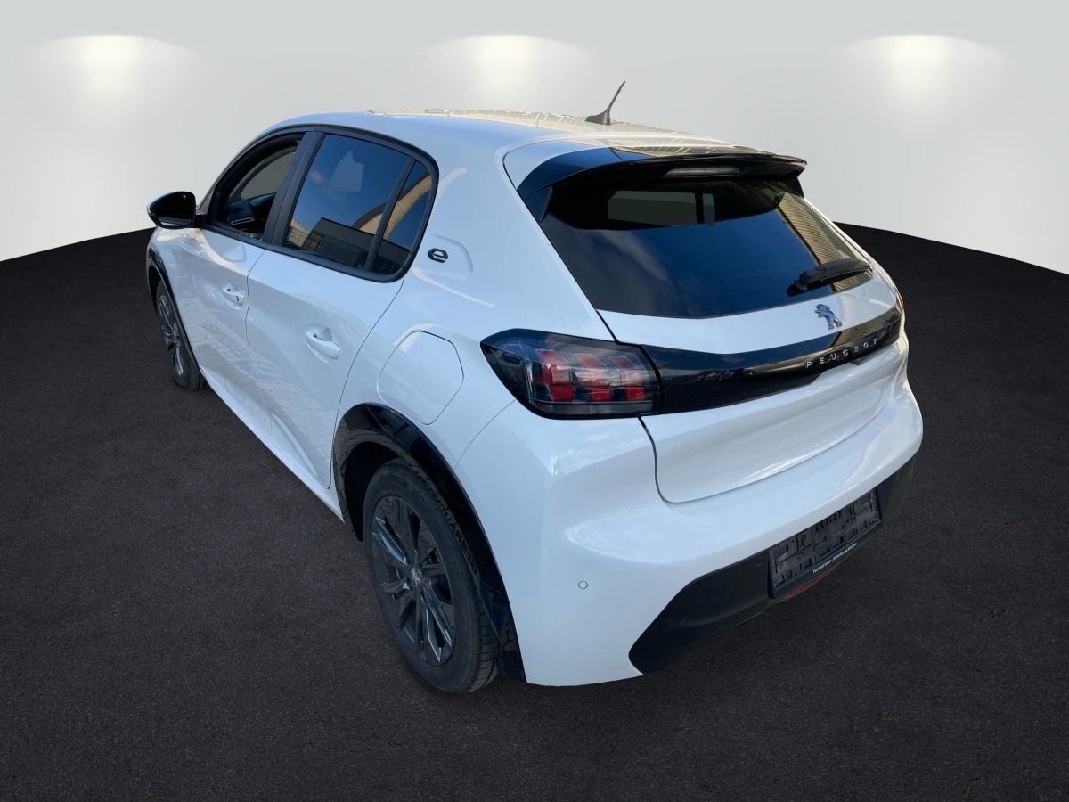 Peugeot 208 Elektro 136 Active - Samsaru's Car Outlet