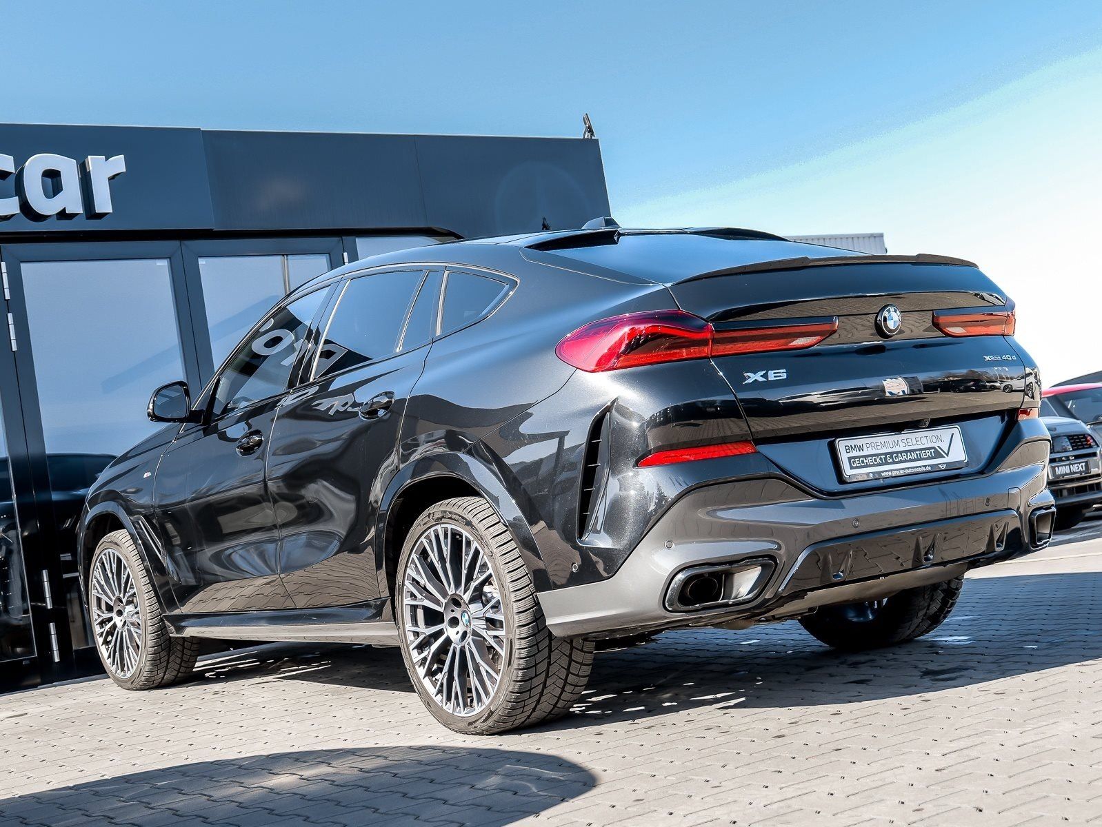 BMW X6 xDrive40d M Sport HUD PANO ACC AHK RFK NAVI