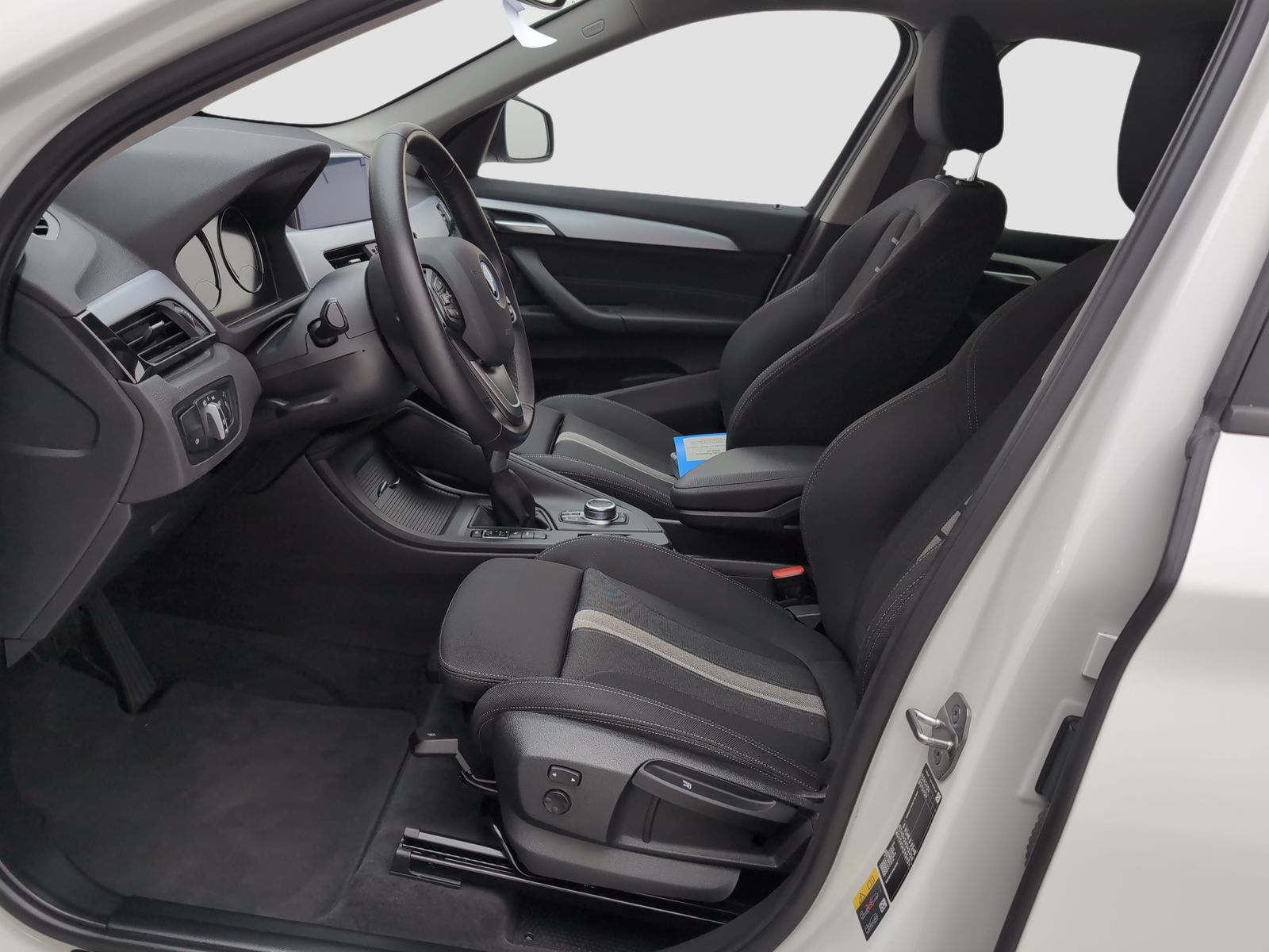 BMW X1 xDrive25e - Samsaru's Car Outlet