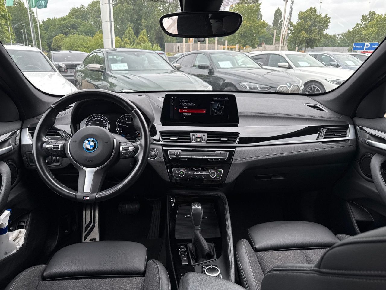 BMW X1 xDr25e M SPORT - Samsaru's Car Outlet