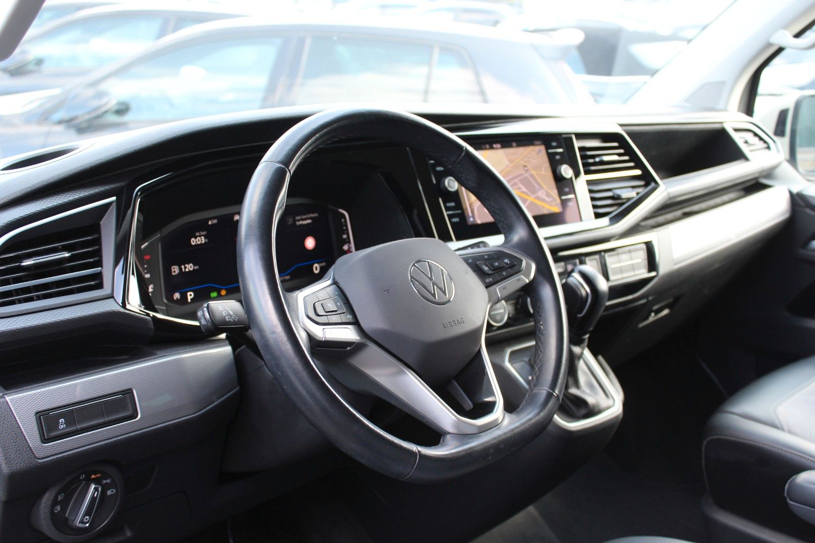 Volkswagen T6.1 Multivan 4MOTION - Samsaru's Car Outlet