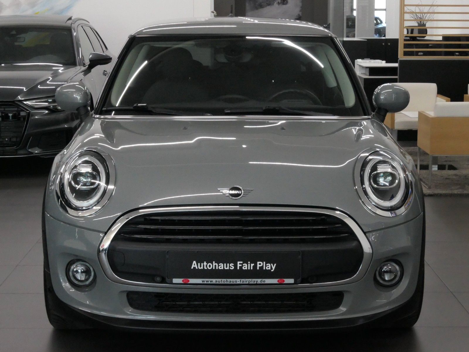 MINI ONE Mini One Aut. - Samsaru's Car Outlet