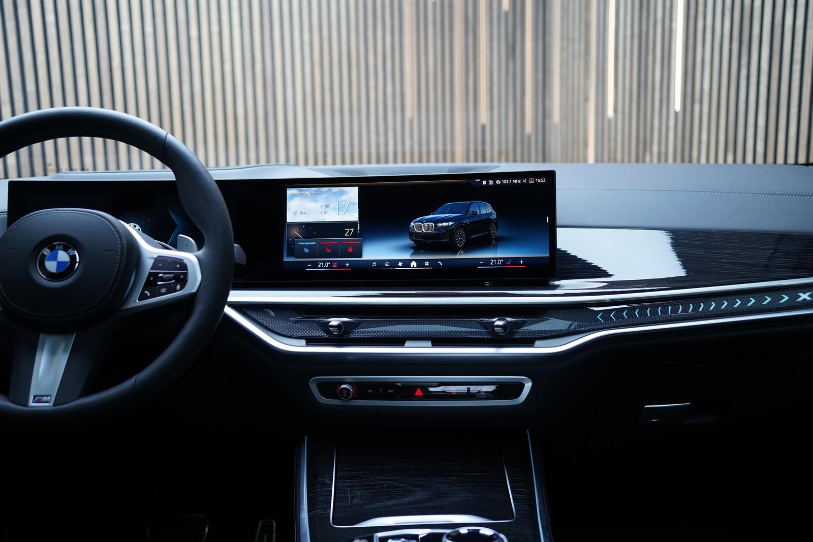BMW X5 xDrive30d M Sport SoftCl H&K Pano IconGl Luft