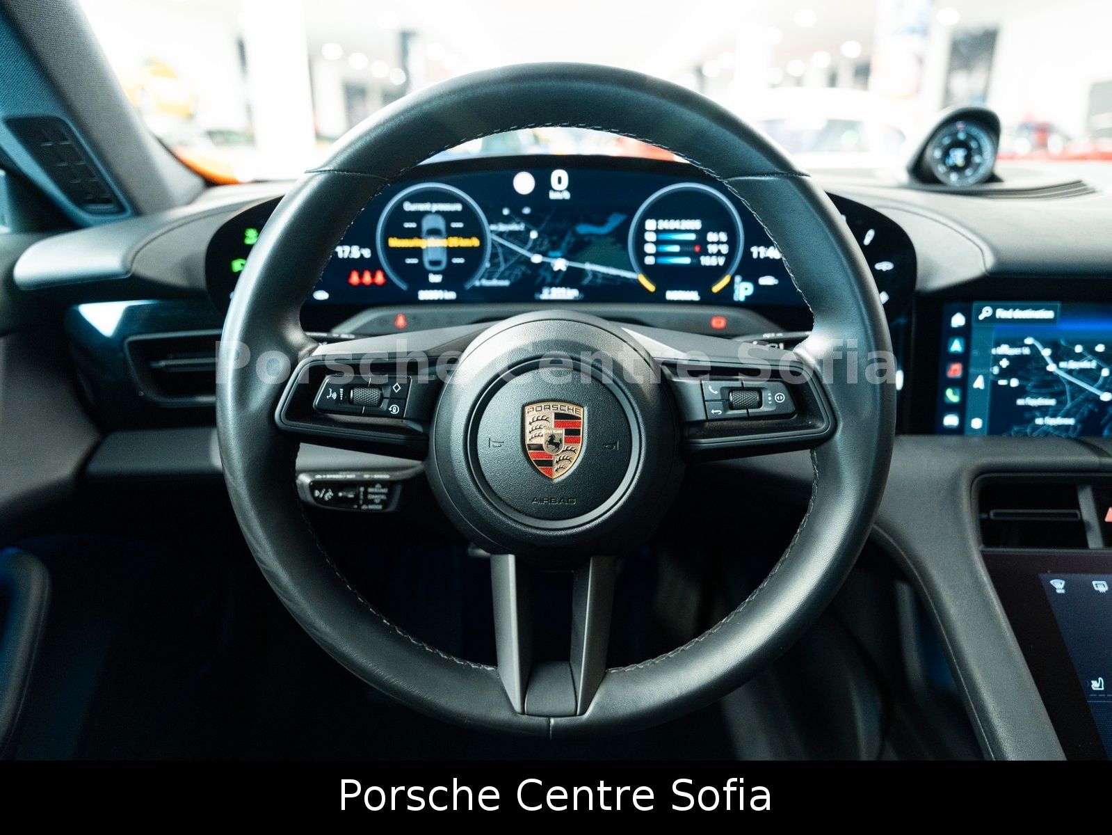 Porsche Taycan Cross Turismo 4
