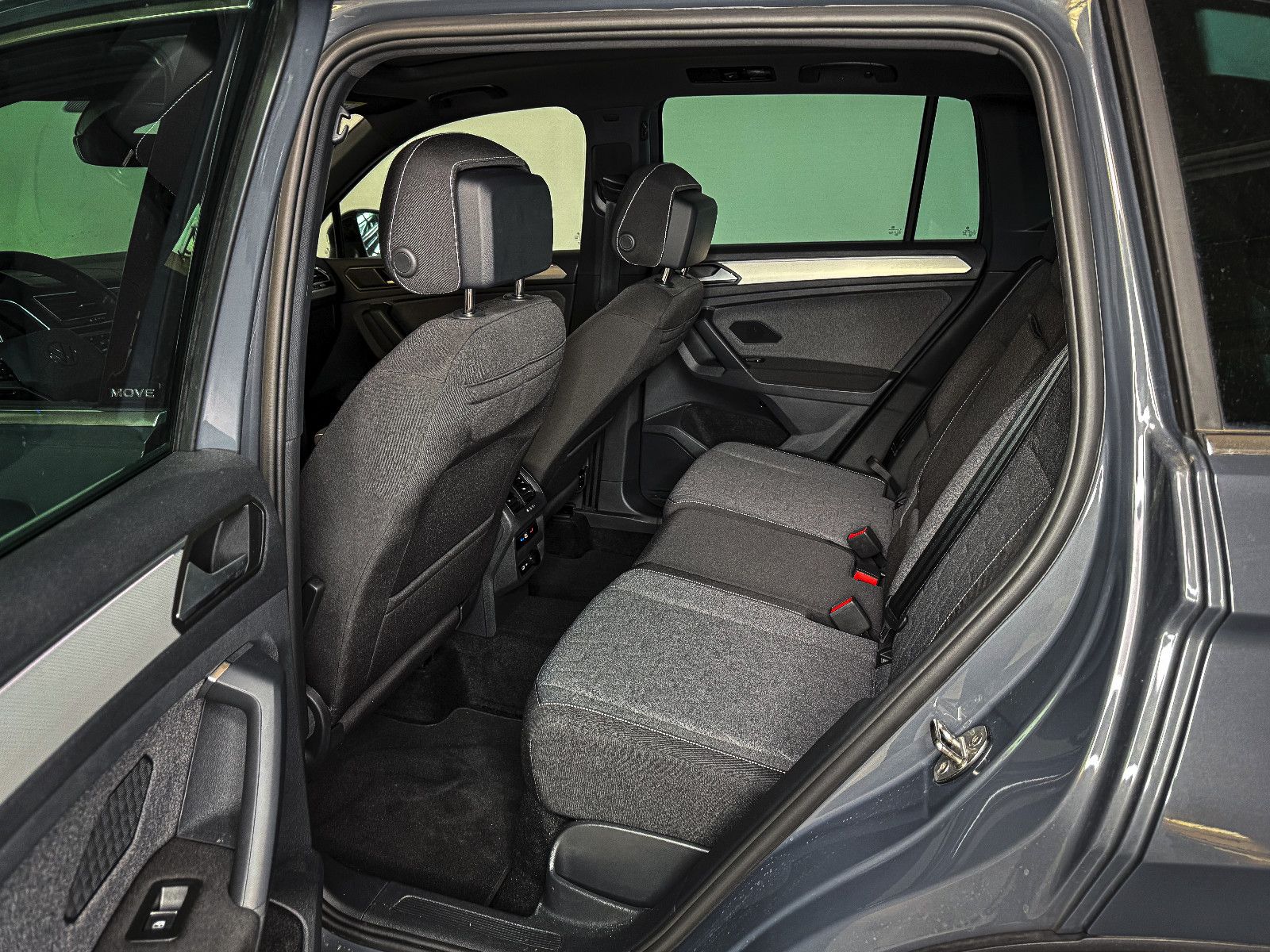 Volkswagen Tiguan Move - Samsaru's Car Outlet