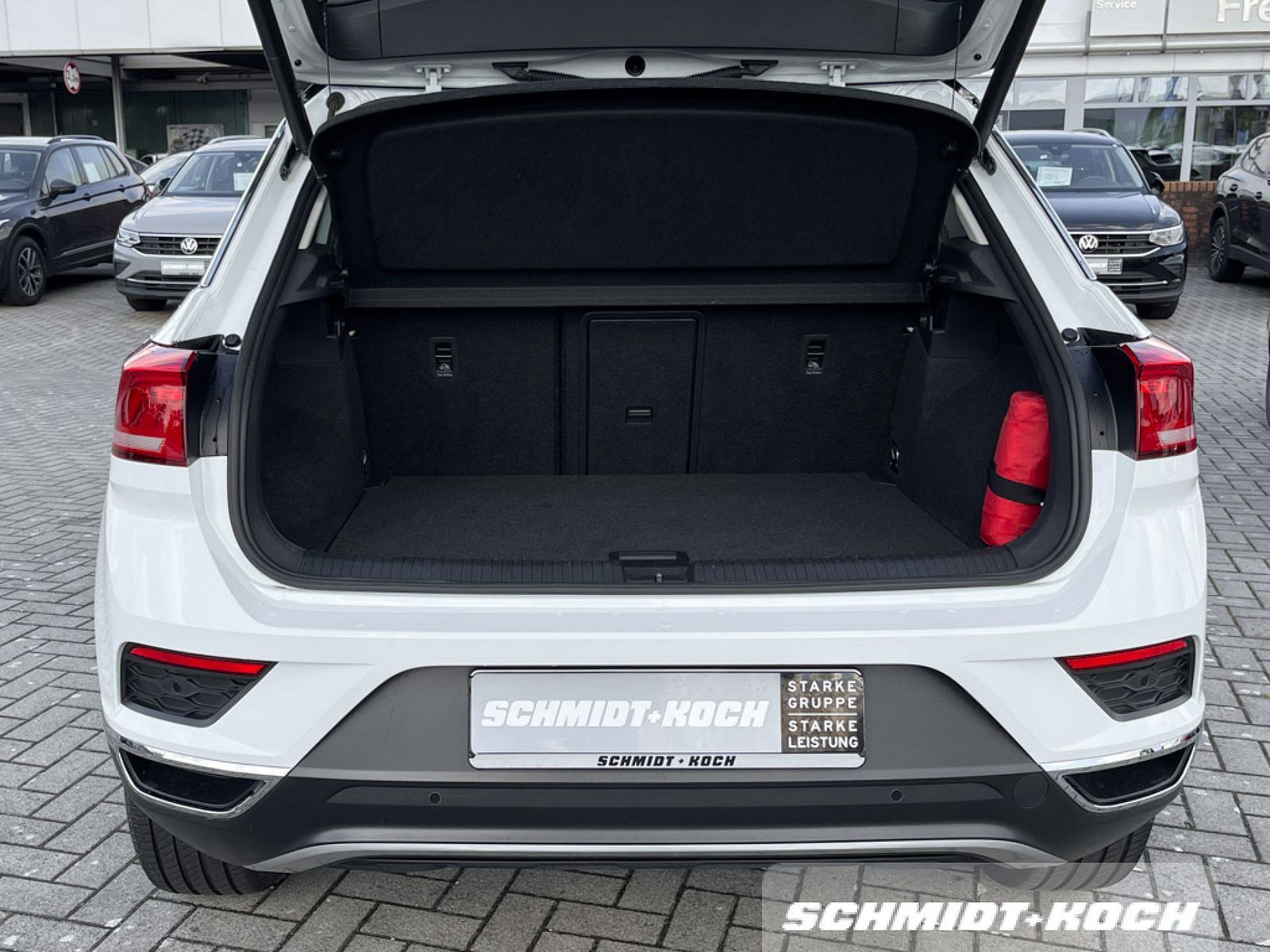 Volkswagen T-Roc 1.0 TSI Style - Samsaru's Car Outlet