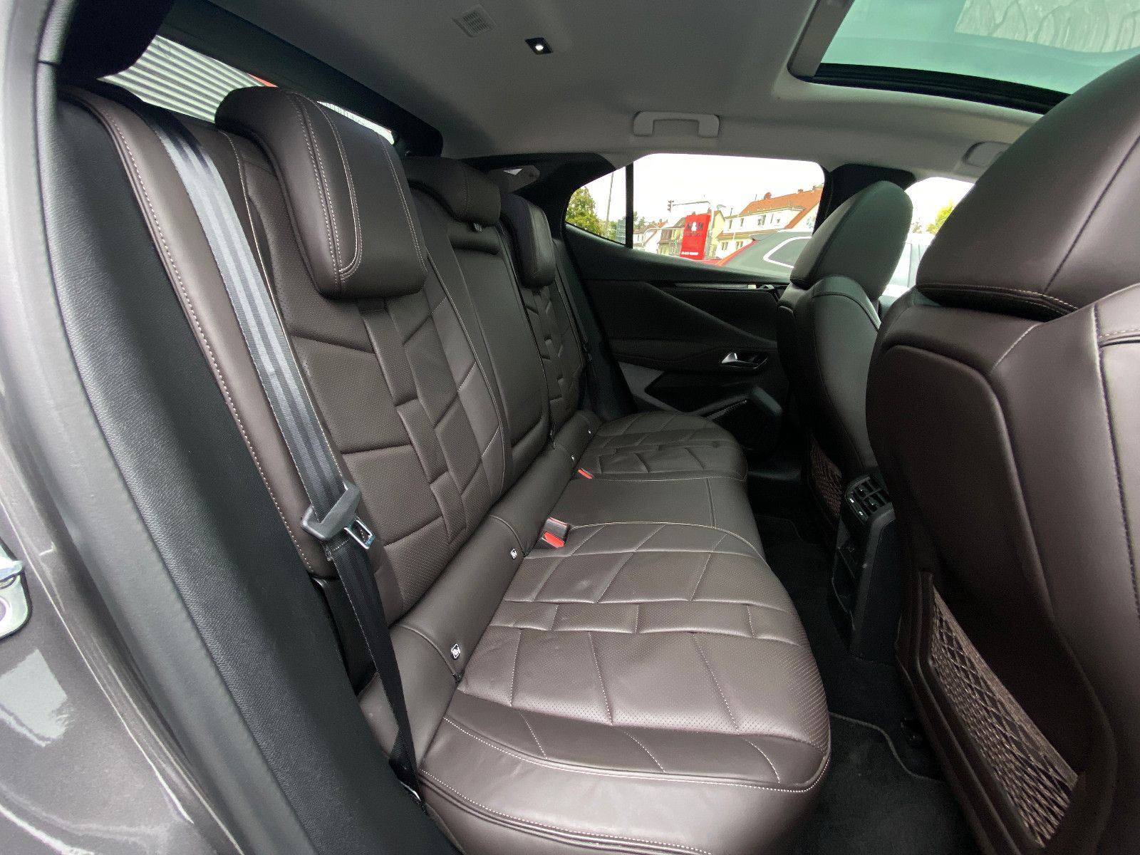 DS Automobiles DS4 Étoile Nappa DriveAssist-2.0/Pano/360°/Focal