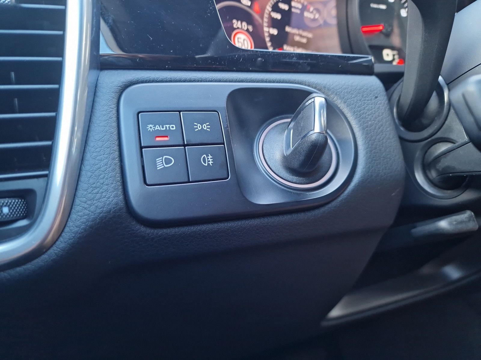 Porsche Cayenne Luft PASM SurroundView SignAssist 2xSH