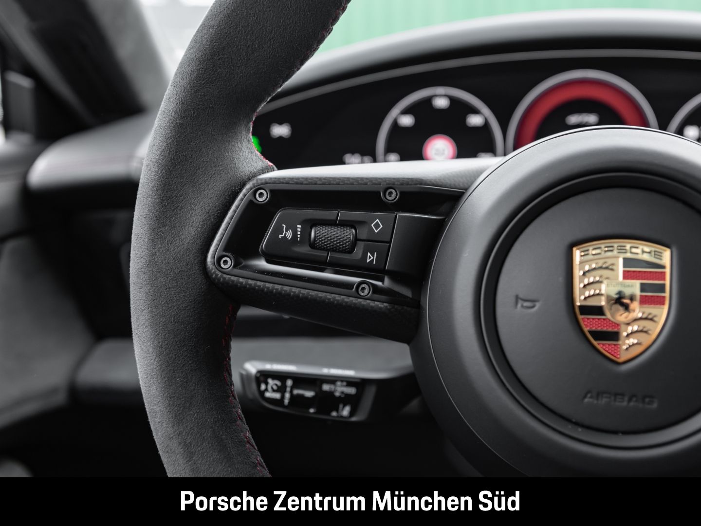 Porsche Taycan GTS LED-Matrix Panorama Surround-View