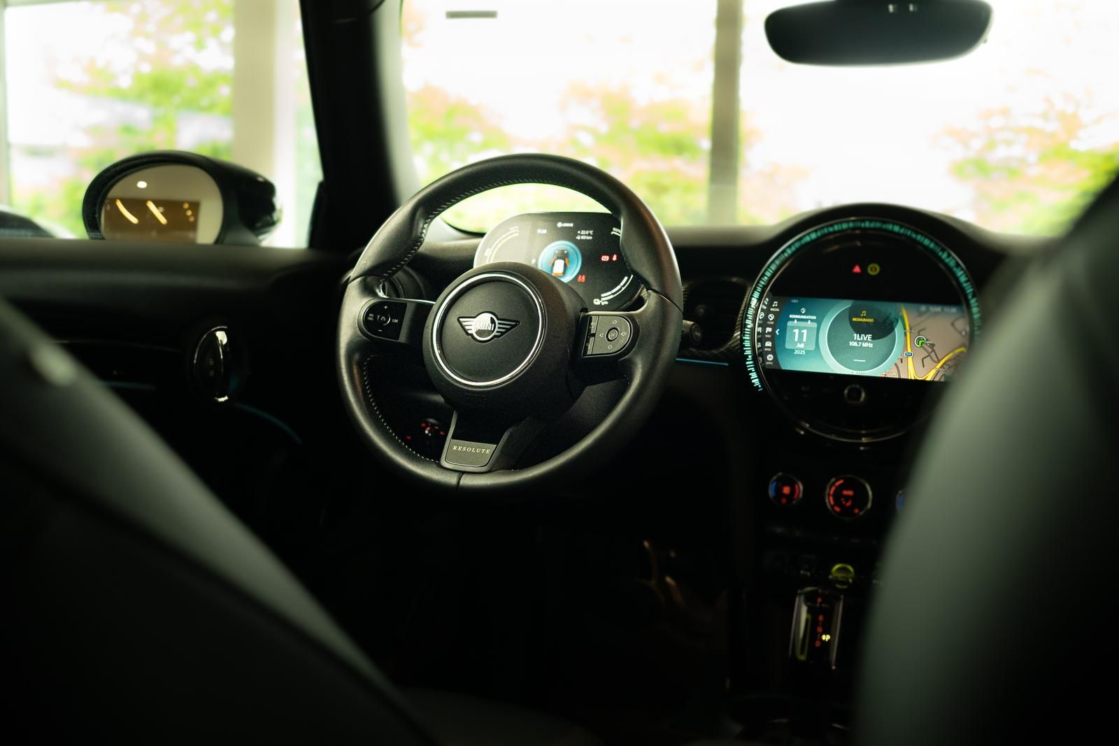 MINI Mini Cooper SE Resolute Edition - Samsaru's Car Outlet