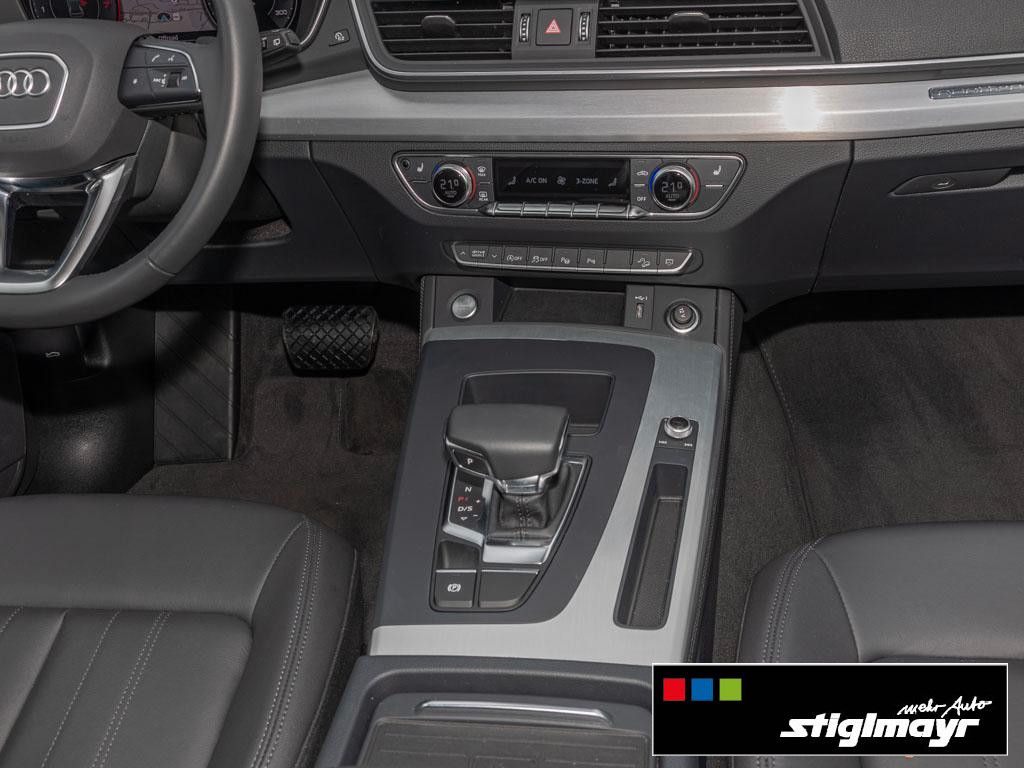 Audi Q5 advanced 45TFSI quattro - Samsaru's Car Outlet