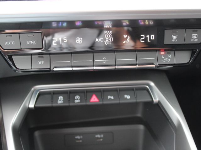 Audi A3  Sportback S-tronic  LED/NAVI/STANDHZG