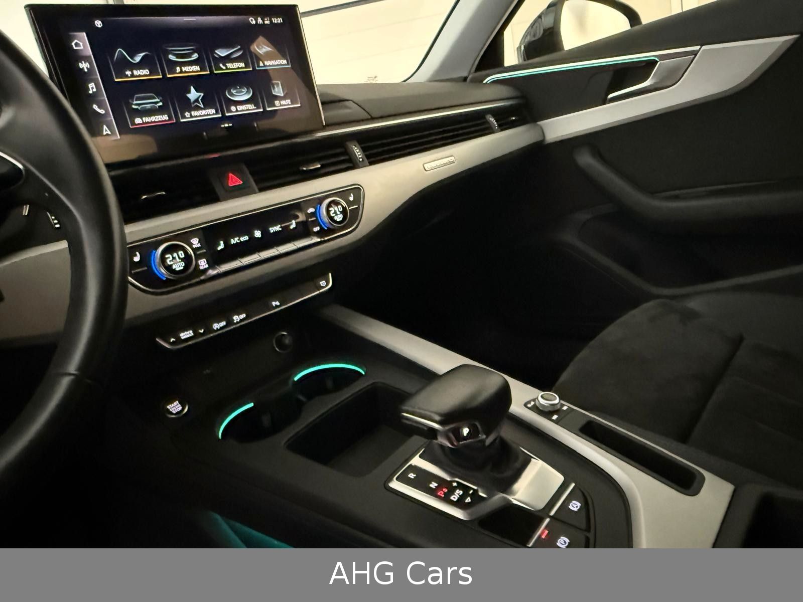 Audi A4 40 Avant S line quattro 2.0 TFSI - Samsaru's Car Outlet