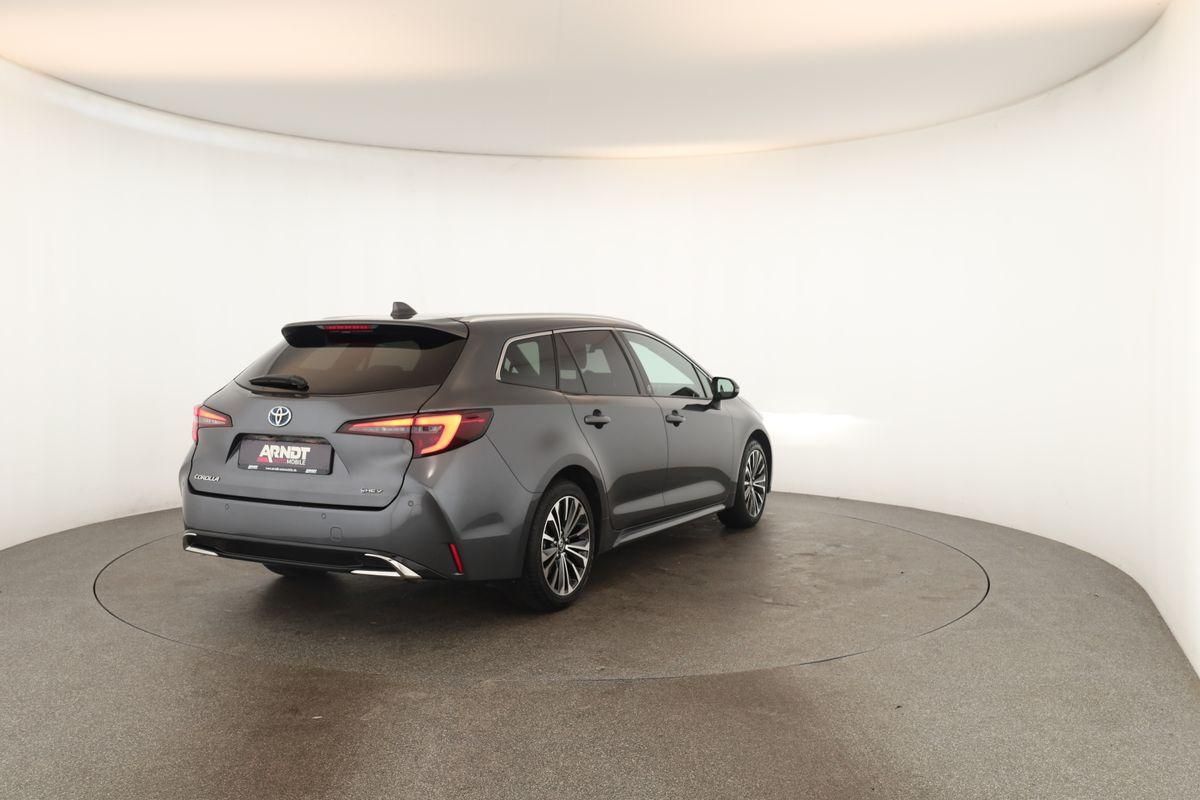 Toyota Corolla Touring Sports 2.0 CVT Team D Navi Kam