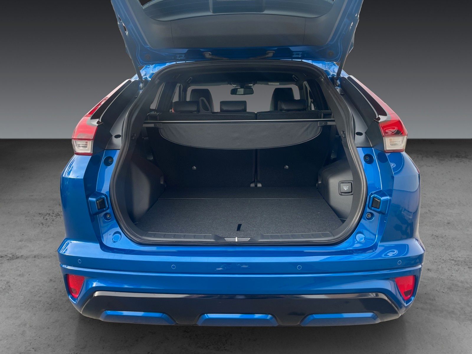 Mitsubishi Eclipse Cross Plus Select Hybrid 4WD