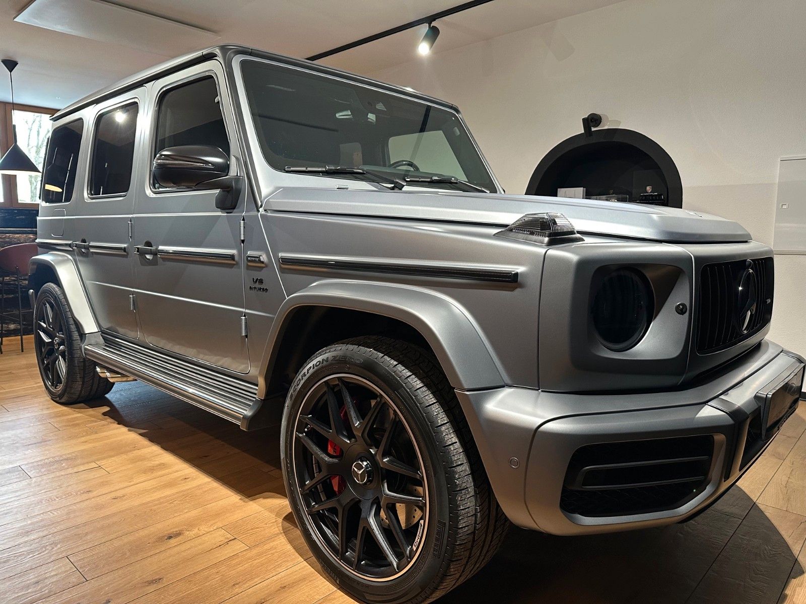 Mercedes-Benz G63 AMG - Samsaru's Car Outlet