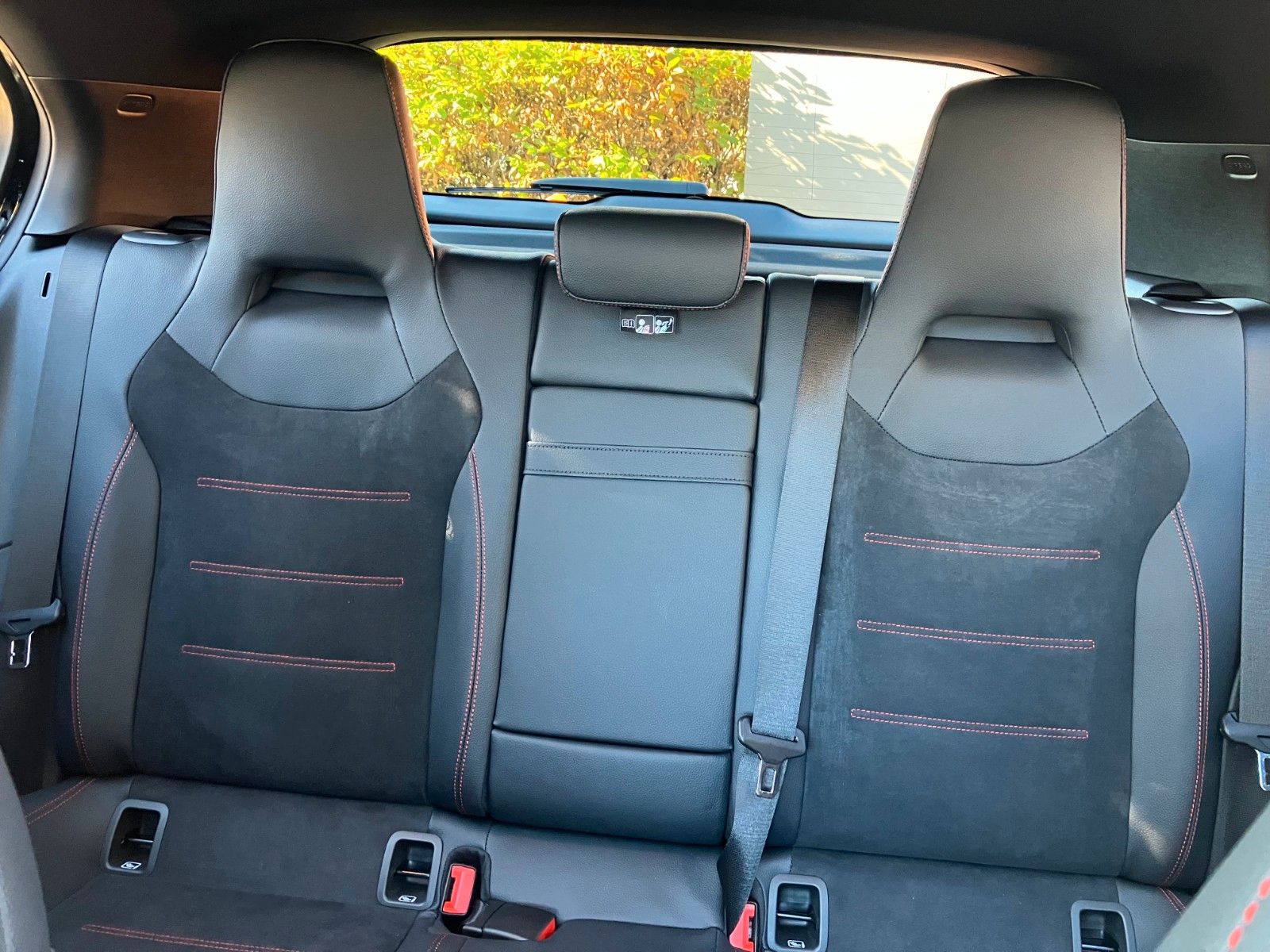 Mercedes-Benz A 250 e AMG - Samsaru's Car Outlet
