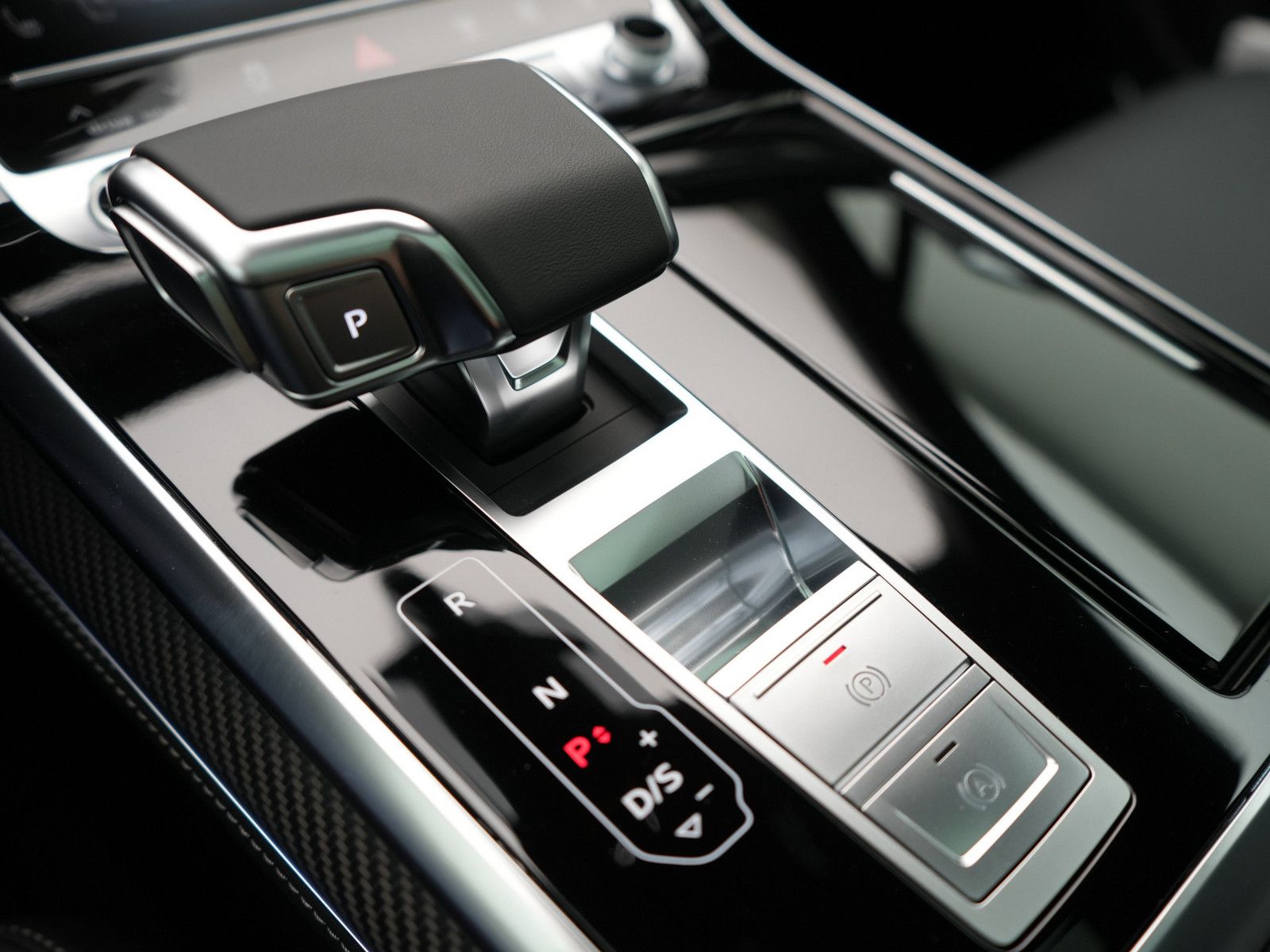 Audi Q7 50 TDI S line 7-SITZE MATRIX LUFT STANDHZ B&O