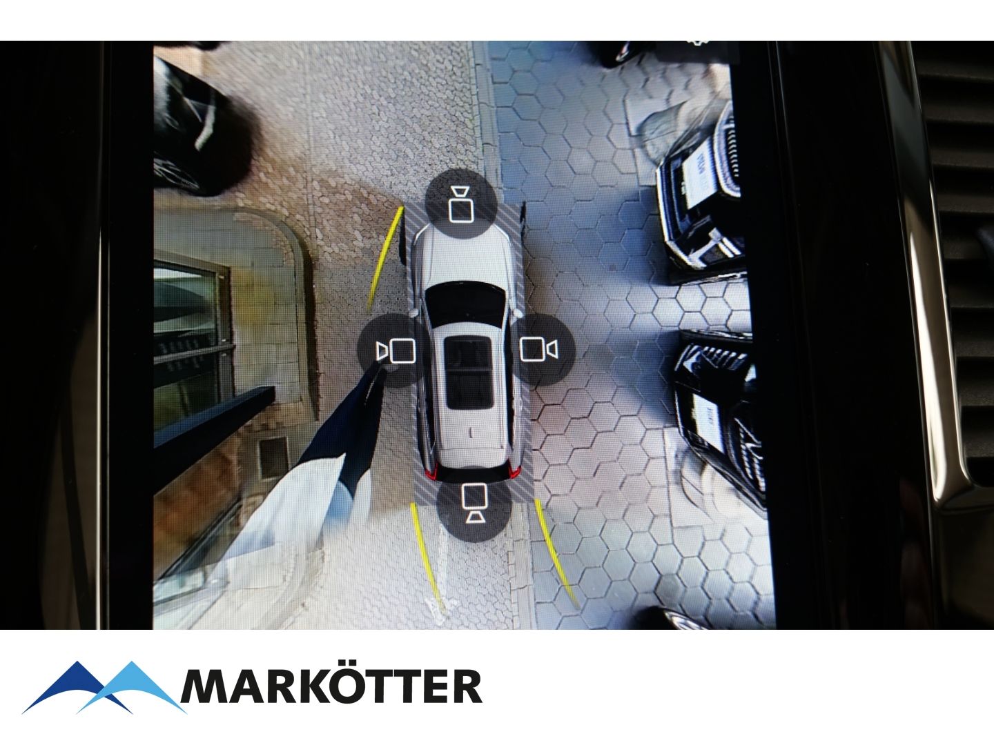 Volvo XC90 T8 AWD Ultra Bright - Samsaru's Car Outlet