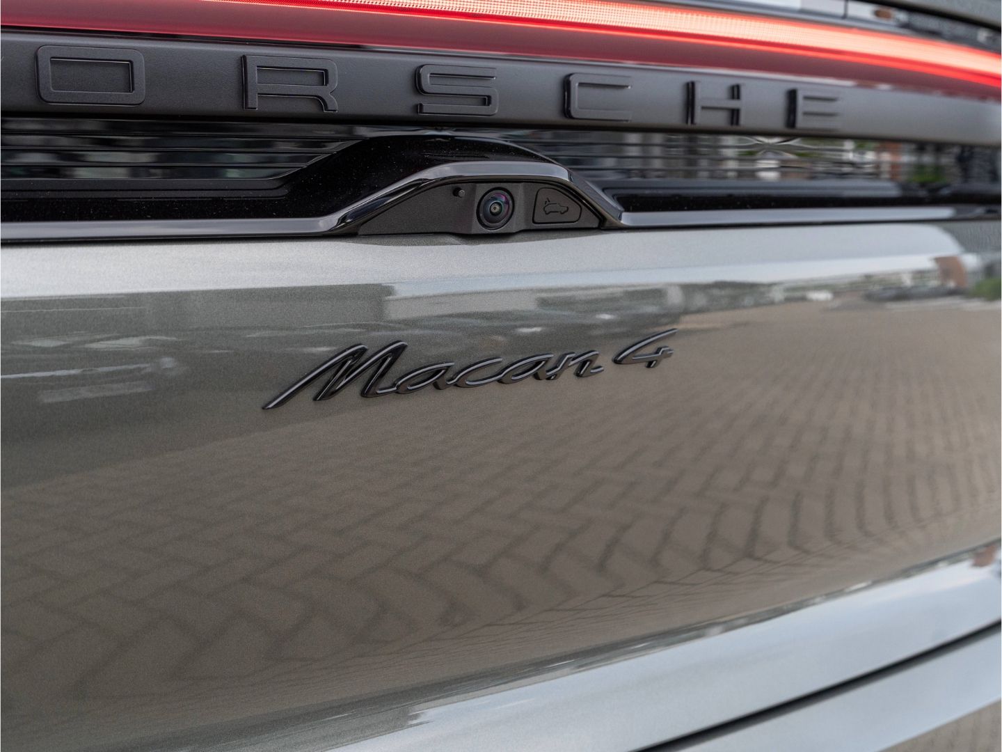 Porsche Macan 4  InnoDrive,HEADUP,MatrixLED