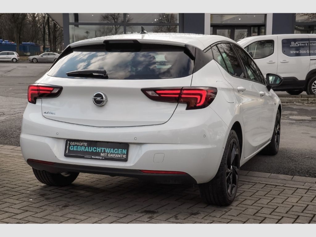 Opel Astra K Ultimate - Samsaru's Car Outlet