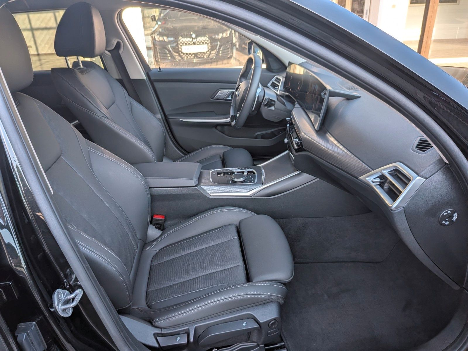 BMW 318i Touring *LederSportsitze*ACC*360°*DrivAssis