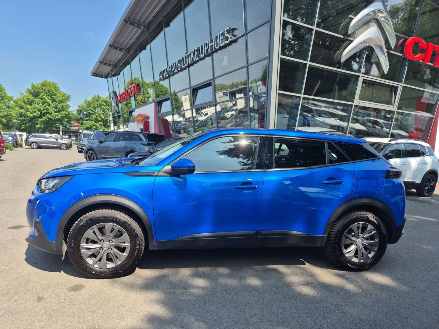 Peugeot 2008 Active Elektro - Samsaru's Car Outlet