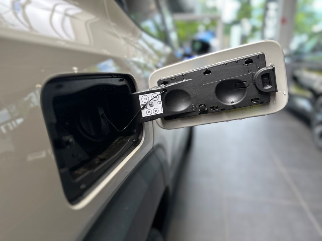 Dacia Duster Journey TCe 130 PS - Samsaru's Car Outlet