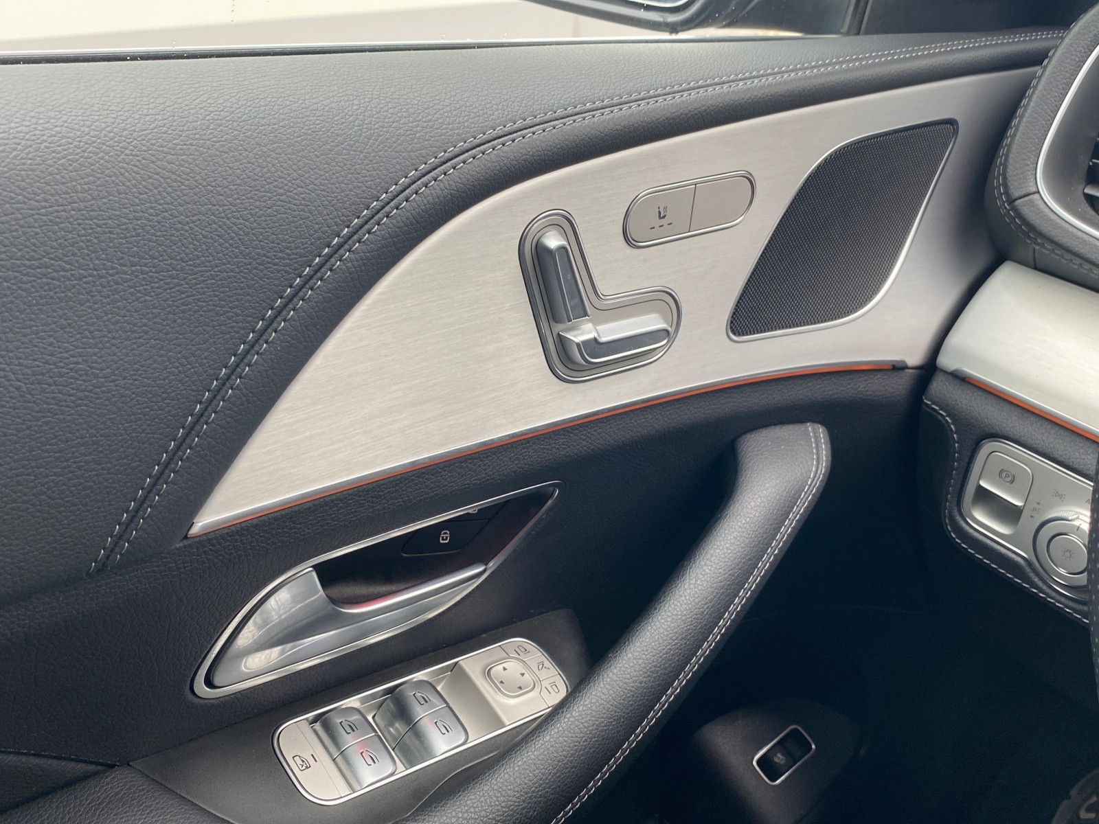 Mercedes-Benz GLE 350 de AMG 20*Distro*360°*AHK*HUD*Alcantara*