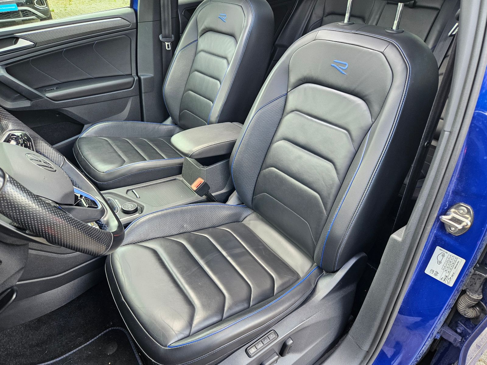 Volkswagen Tiguan R 4Motion - Samsaru's Car Outlet