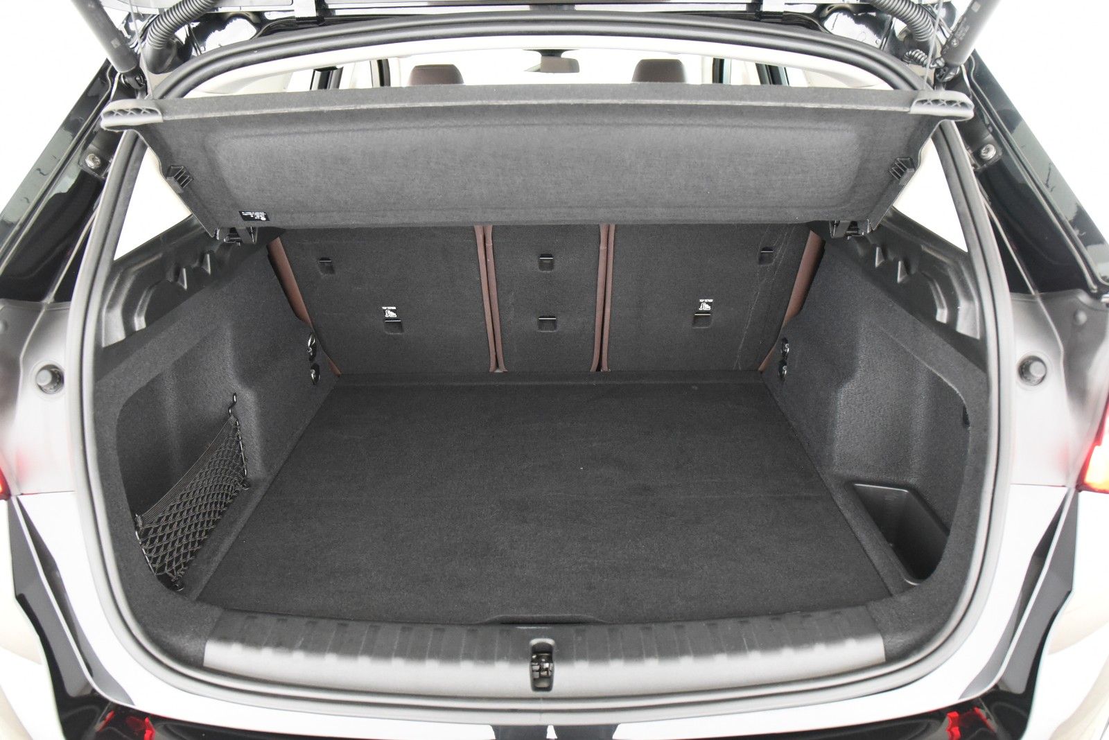 BMW X1 xDrive23d xLine - Samsaru's Car Outlet