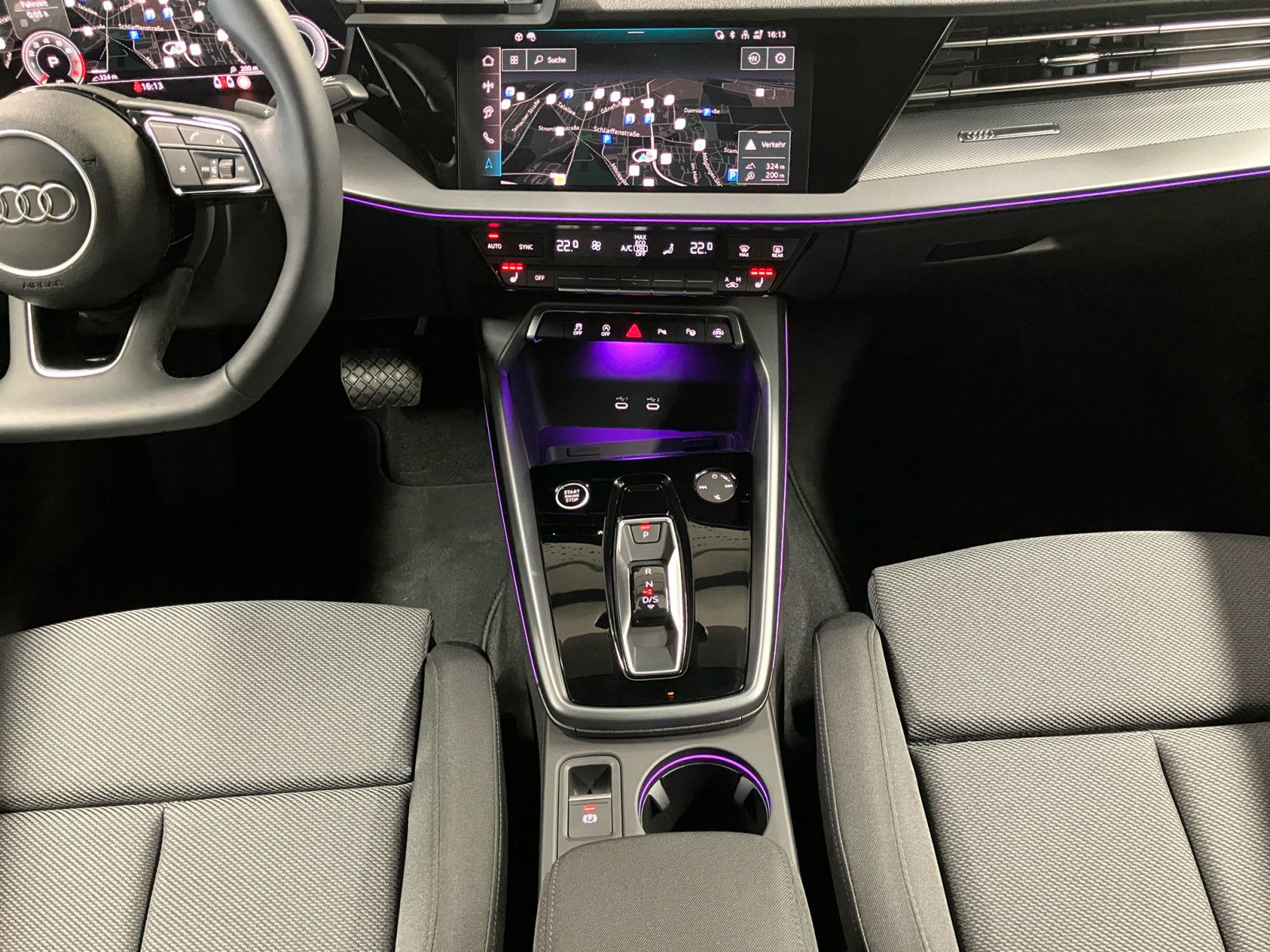 Audi A3 Sportback 35 TFSI S tronic advanced - Samsaru's Car Outlet