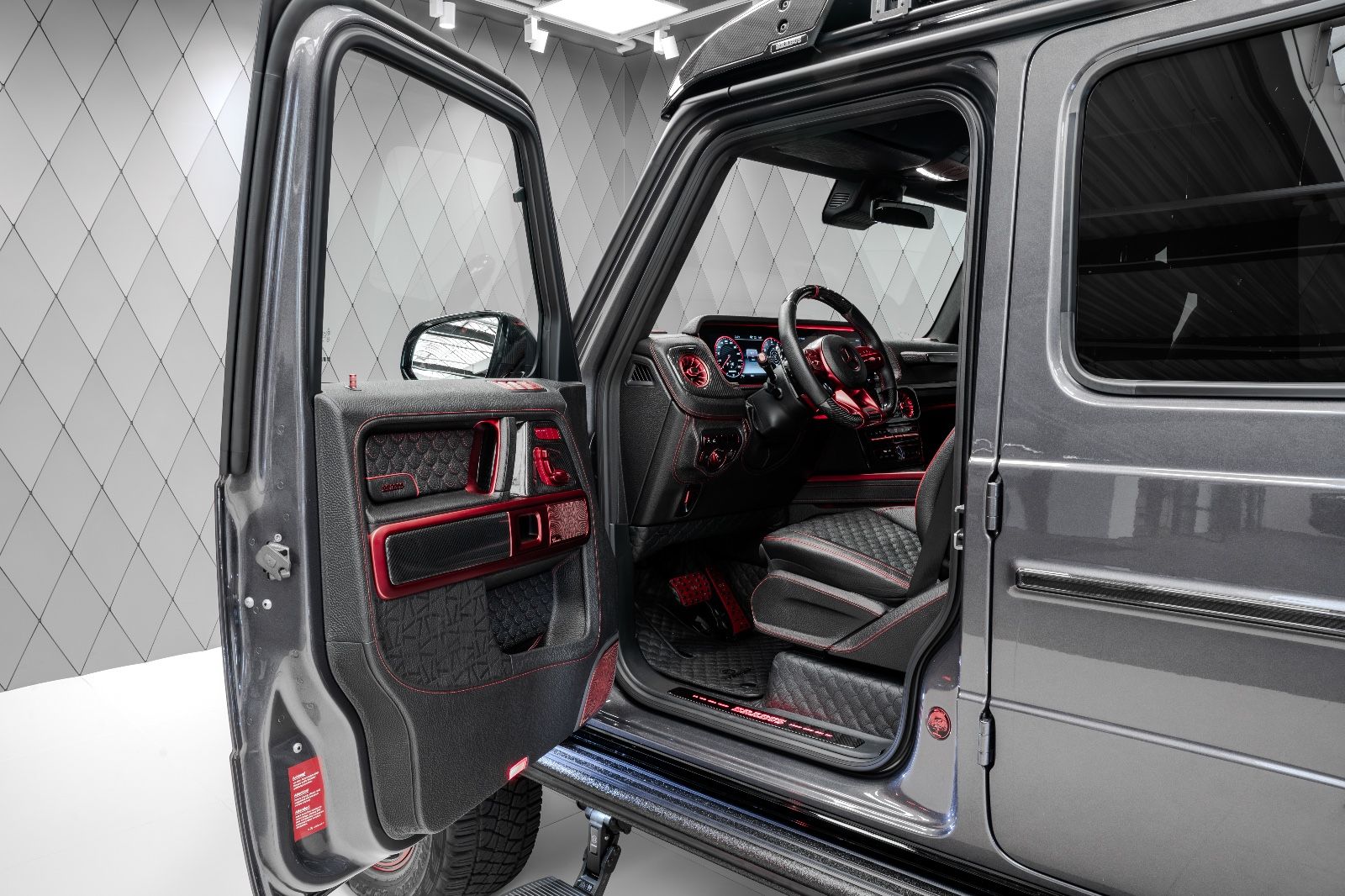 Mercedes-Benz G 63 AMG BRABUS - Samsaru's Car Outlet