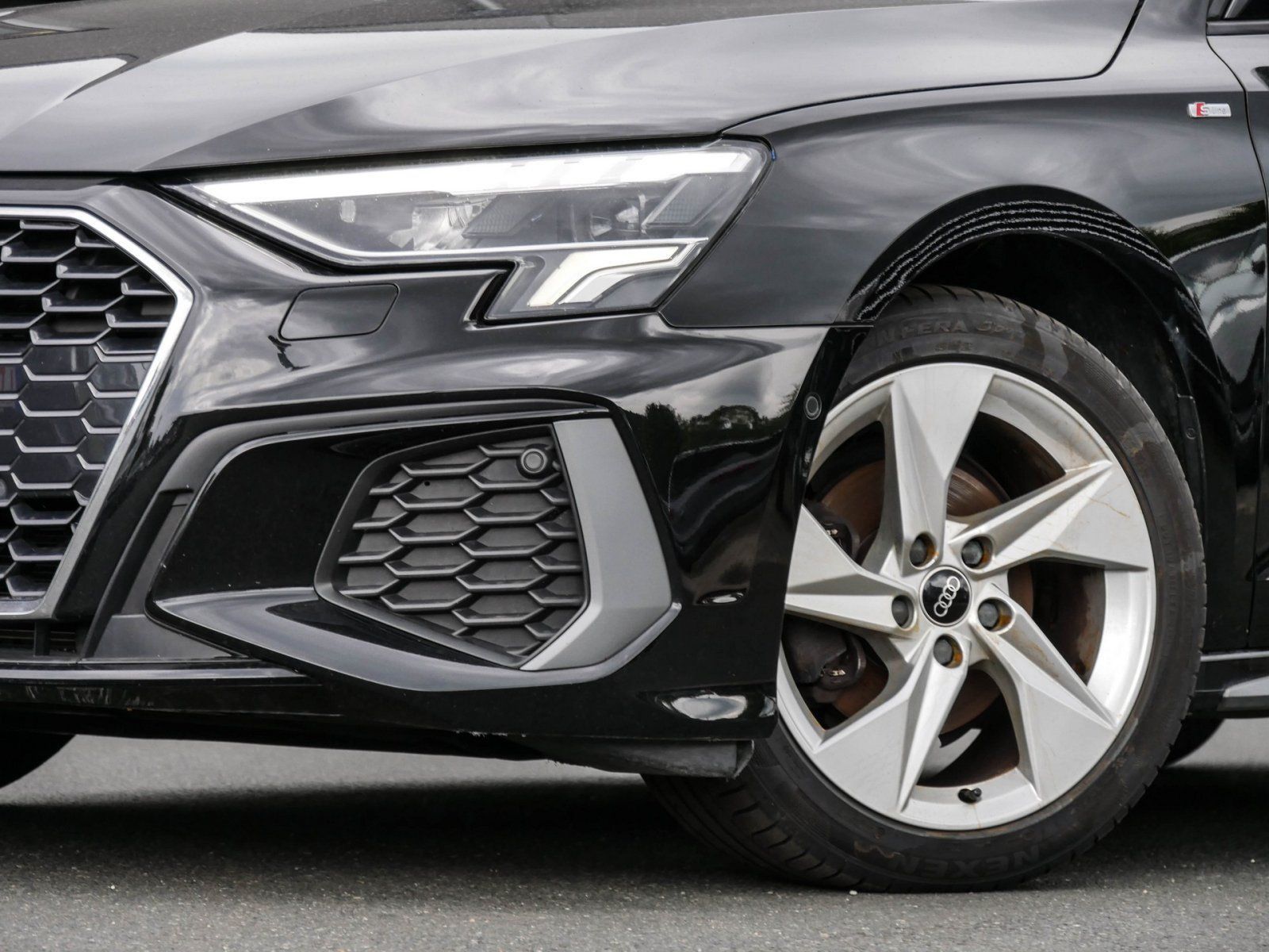 Audi A3 Sportback 30 TDI S-Line - Samsaru's Car Outlet