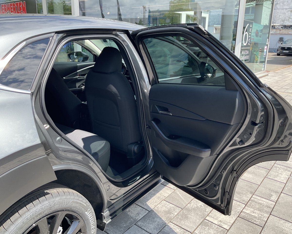 Mazda CX-30 2.0L e-SKYACTIV X 186ps 6AT Homura + Kamer